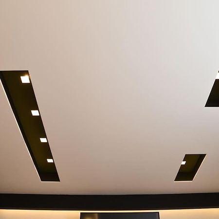 Syntagma Square, 30Sqm Nikis Luxurious Studio Athen Exterior foto